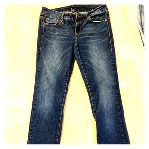 Women’s Buckle Jeans, great condition